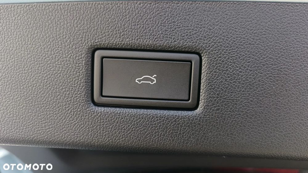 Ford Explorer 79kWh Premium RWD - 27