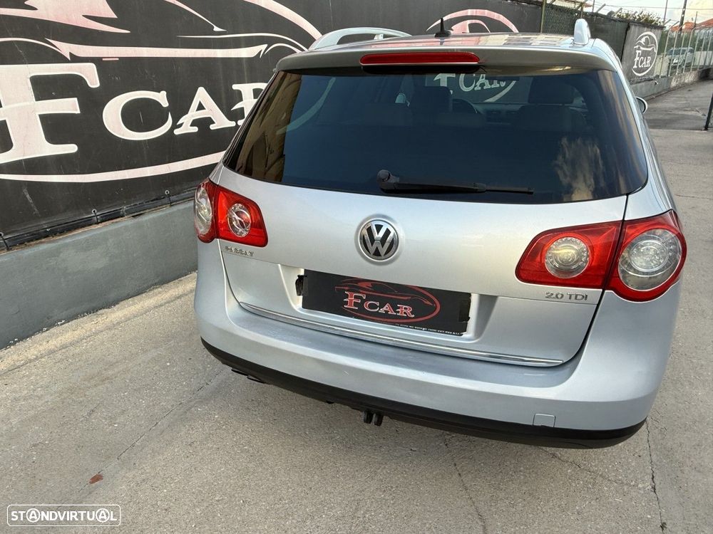 VW Passat Variant 2.0 TDI 4M Highline IM - 24
