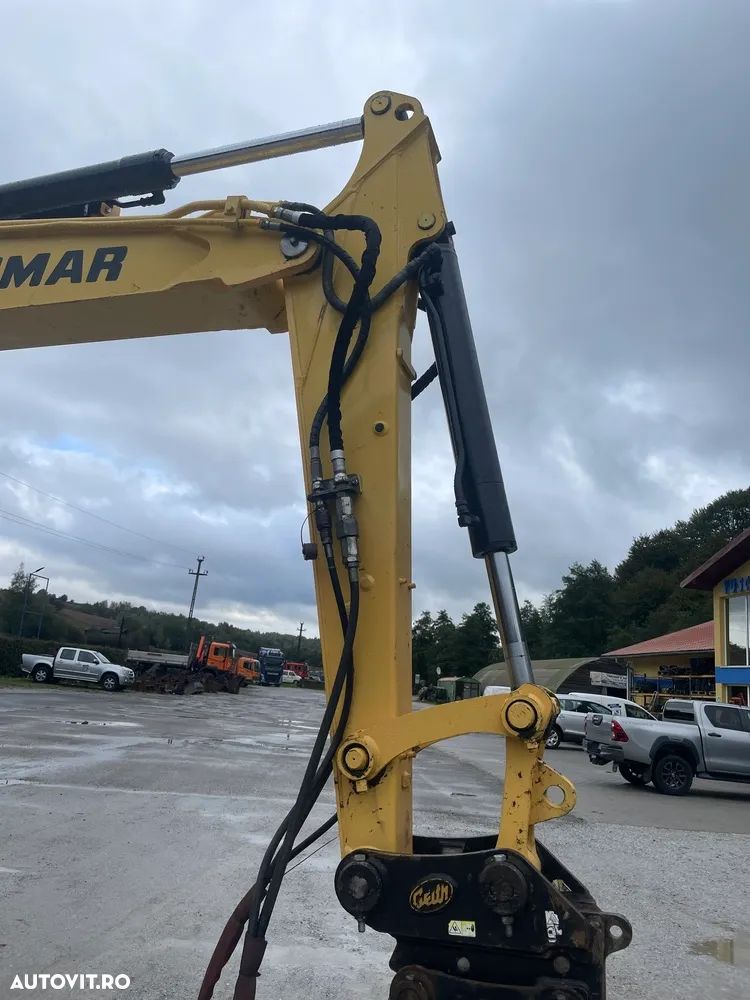 Yanmar Vio 80 - 10