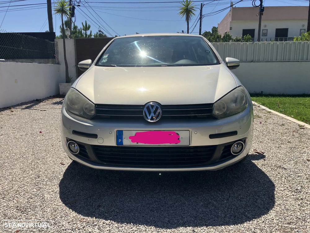 VW Golf 1.6 TDi Confortline DSG - 2