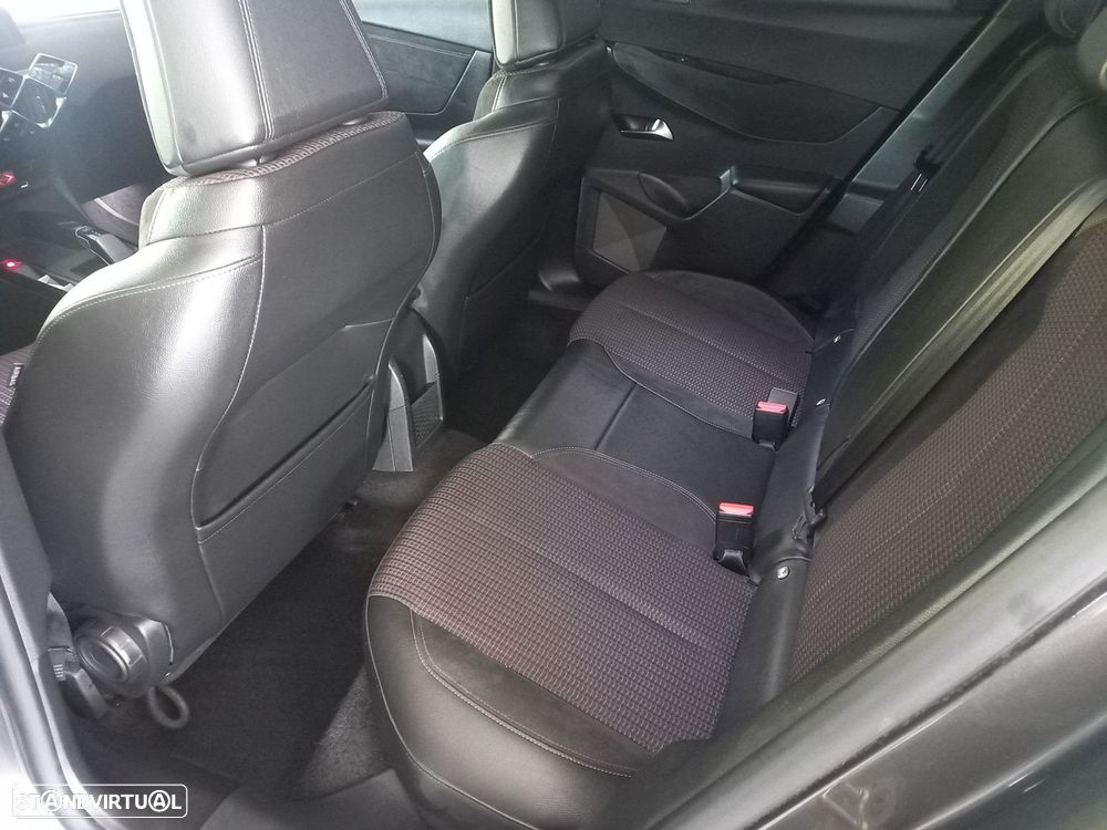 DS DS3 Crossback 1.2 PureTech Performance Line EAT8 - 7