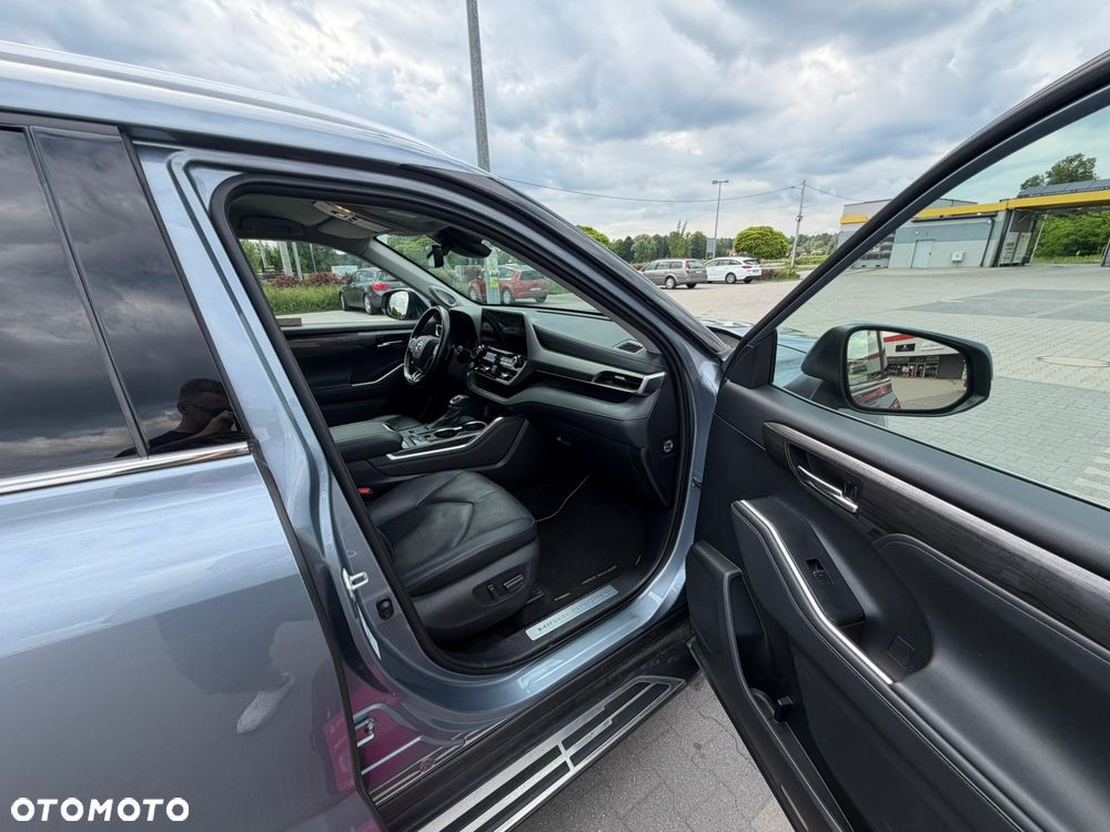 Toyota Highlander 2.5 Hybrid Executive - 12
