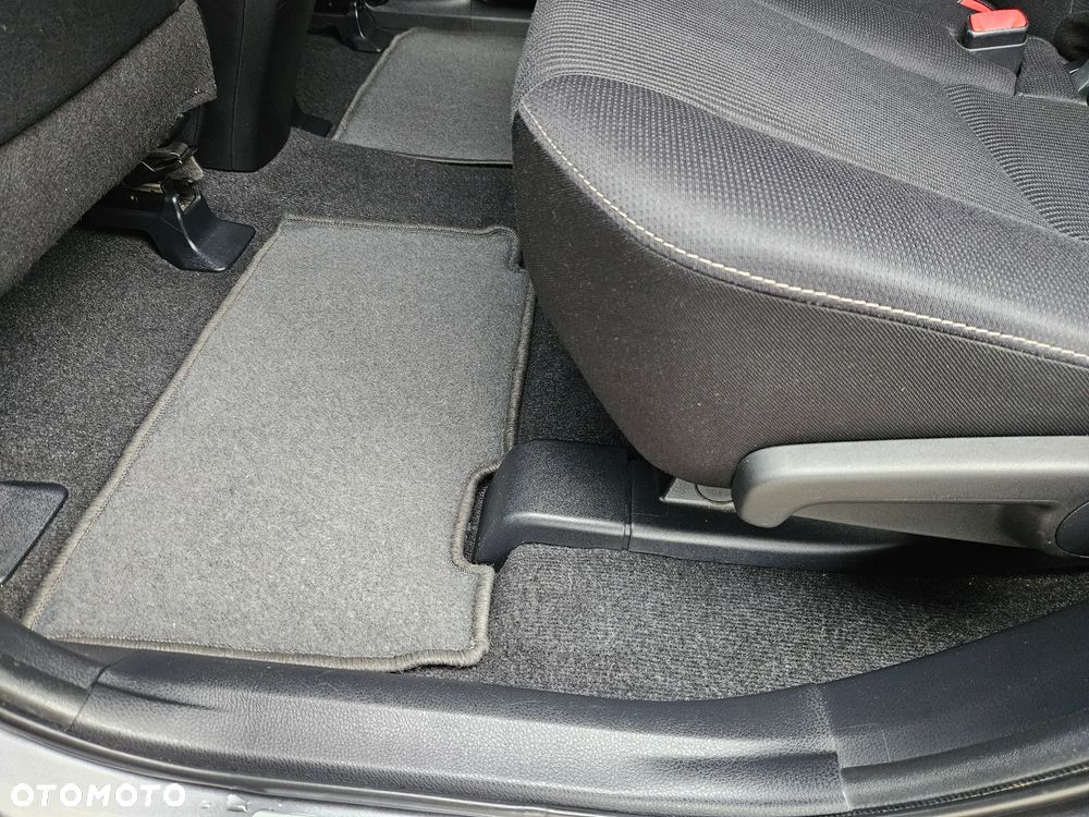 Toyota RAV4 2.0 4x4 Edition S - 36