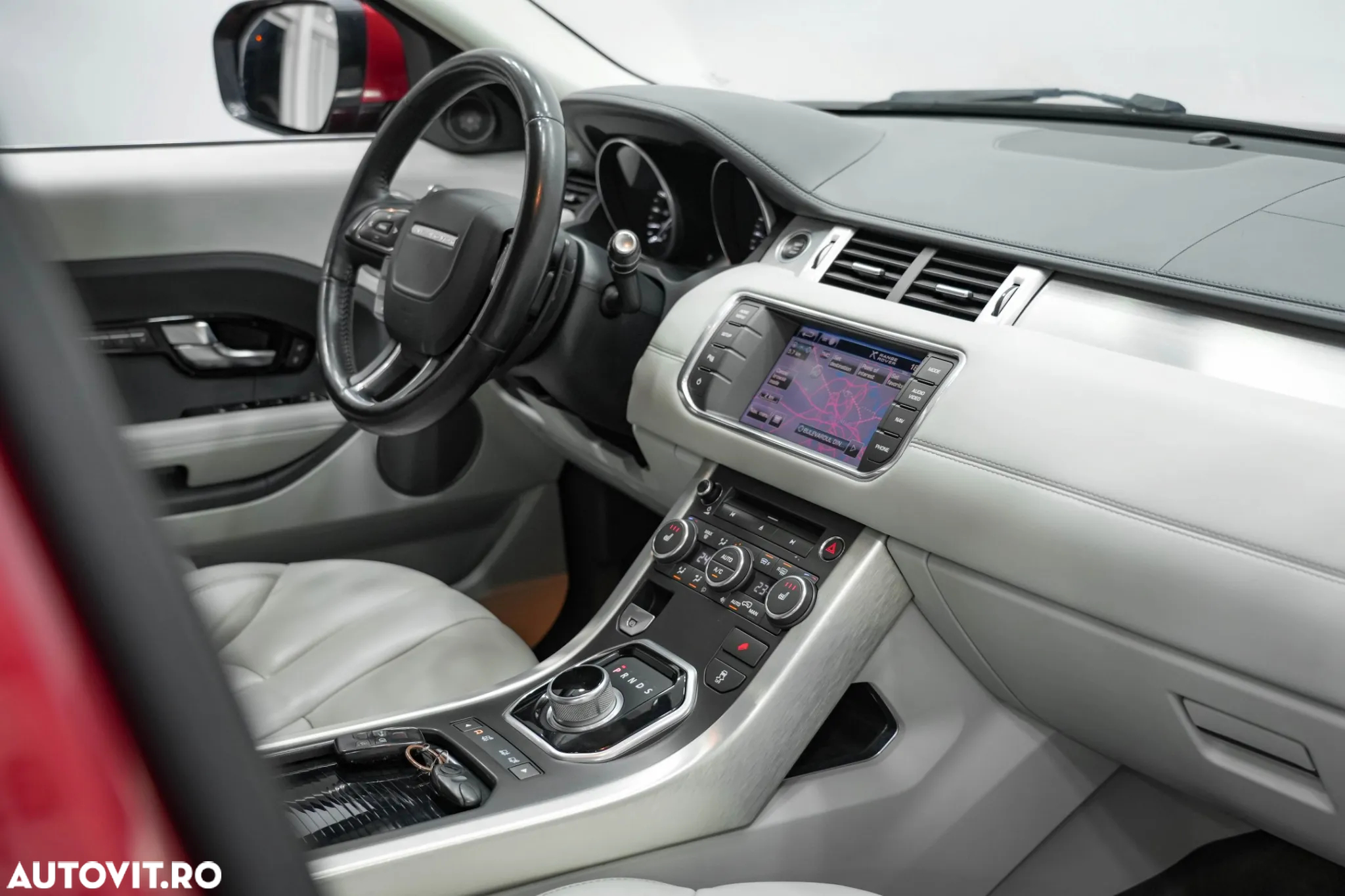 Land Rover Range Rover Evoque - 9