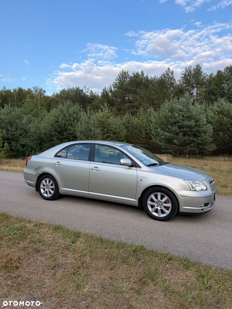 Toyota Avensis 2.0 VVT-i High - 9