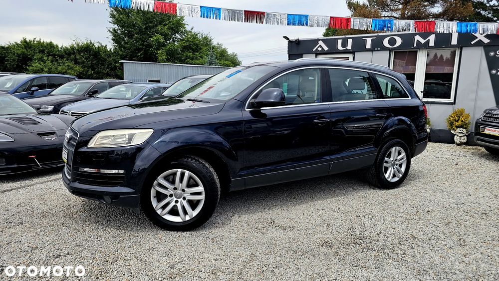 Audi Q7 - 7