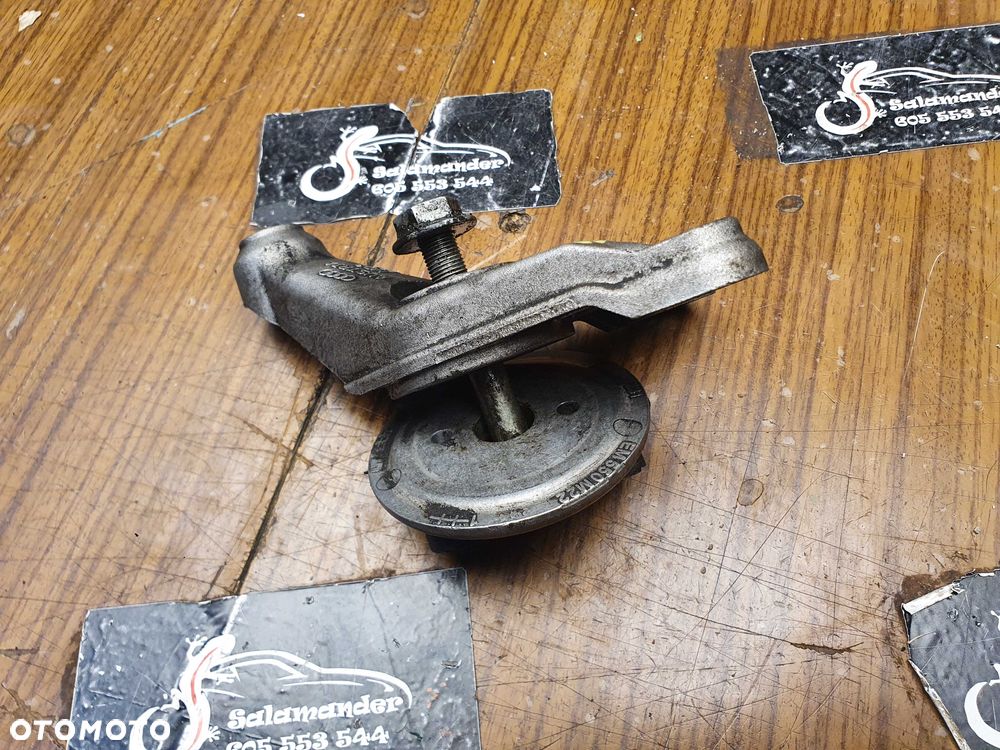 Łapa 8E0399115K Podpora Skrzyni Biegow Mocowanie Poduszka Wspornik Audi A4 B6 B7 - 9