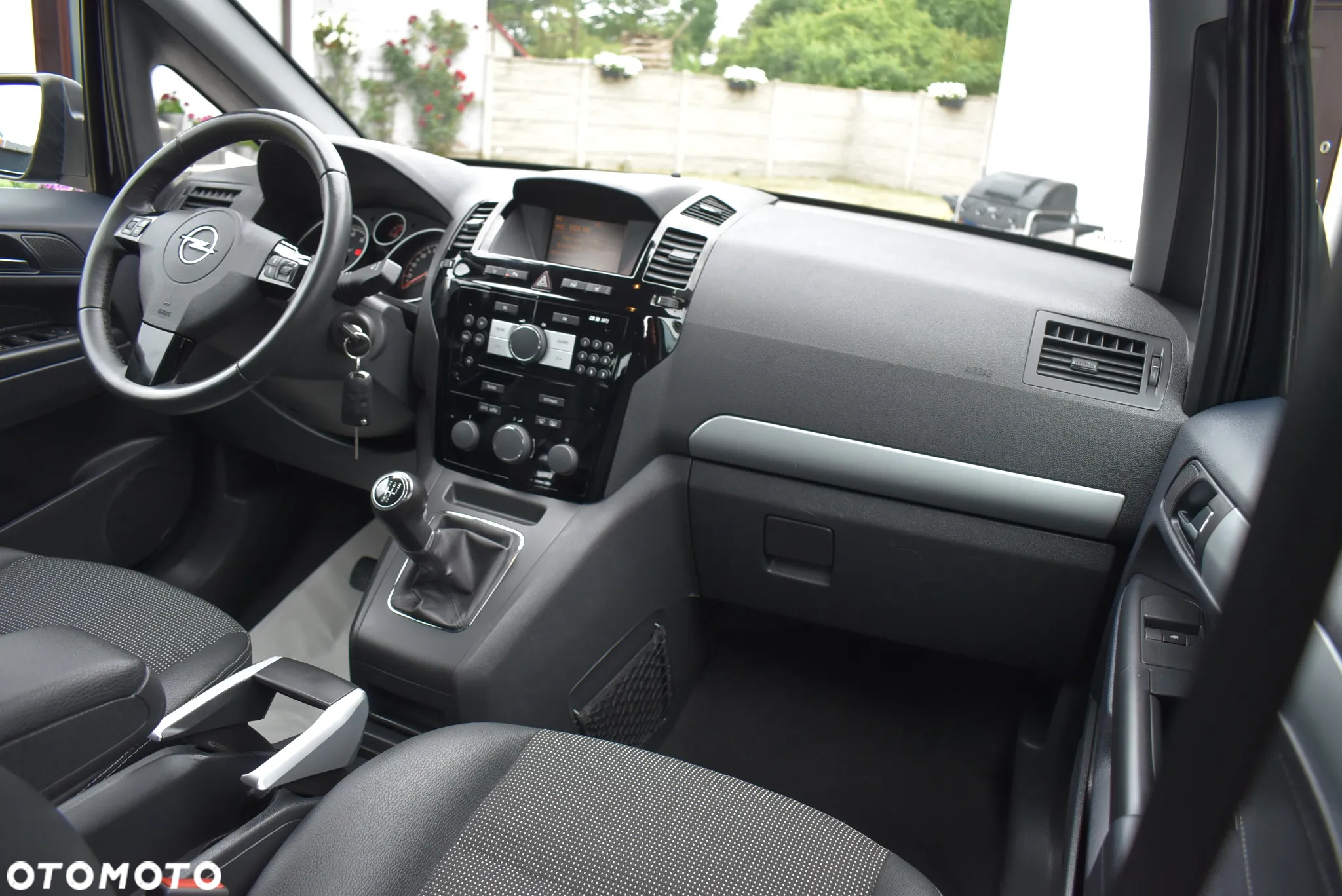 Opel Zafira - 31