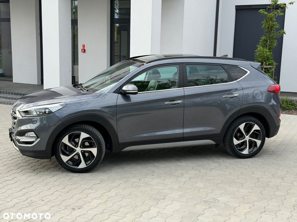 Hyundai Tucson 2.0 CRDI 4WD Automatik Premium - 11