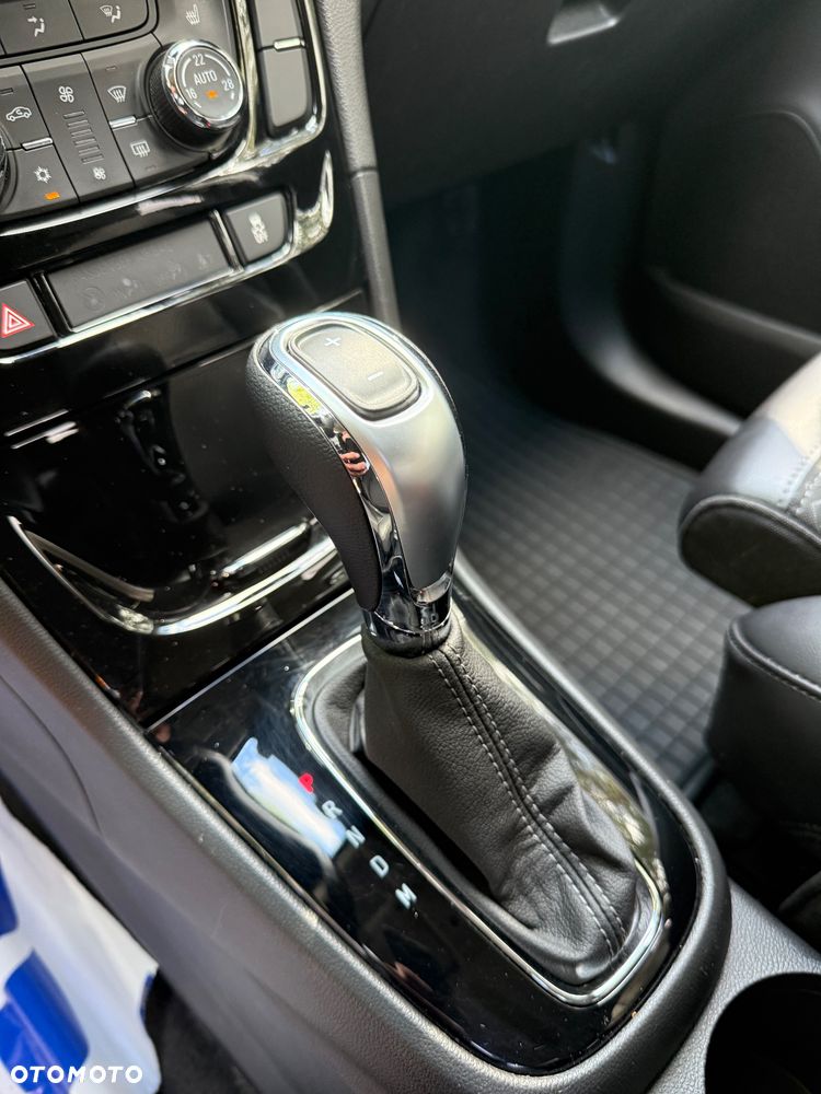 Opel Mokka X 1.4 T Color Edition - 37