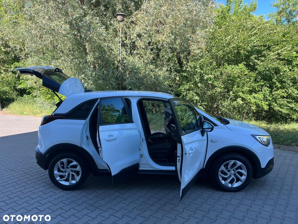 Opel Crossland X 1.2 T Enjoy S&S - 22