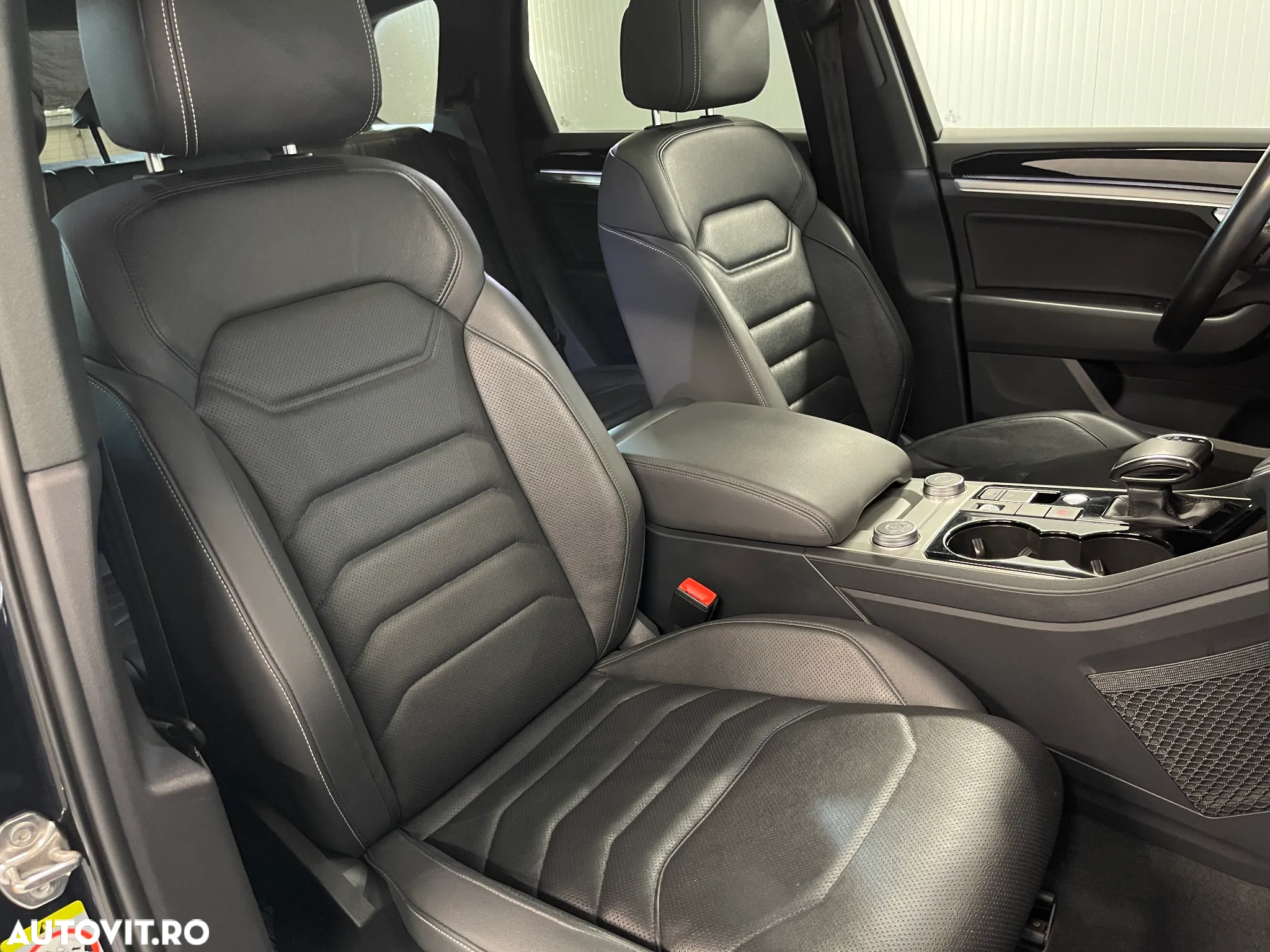 Volkswagen Touareg V6 TDI Elegance - 11
