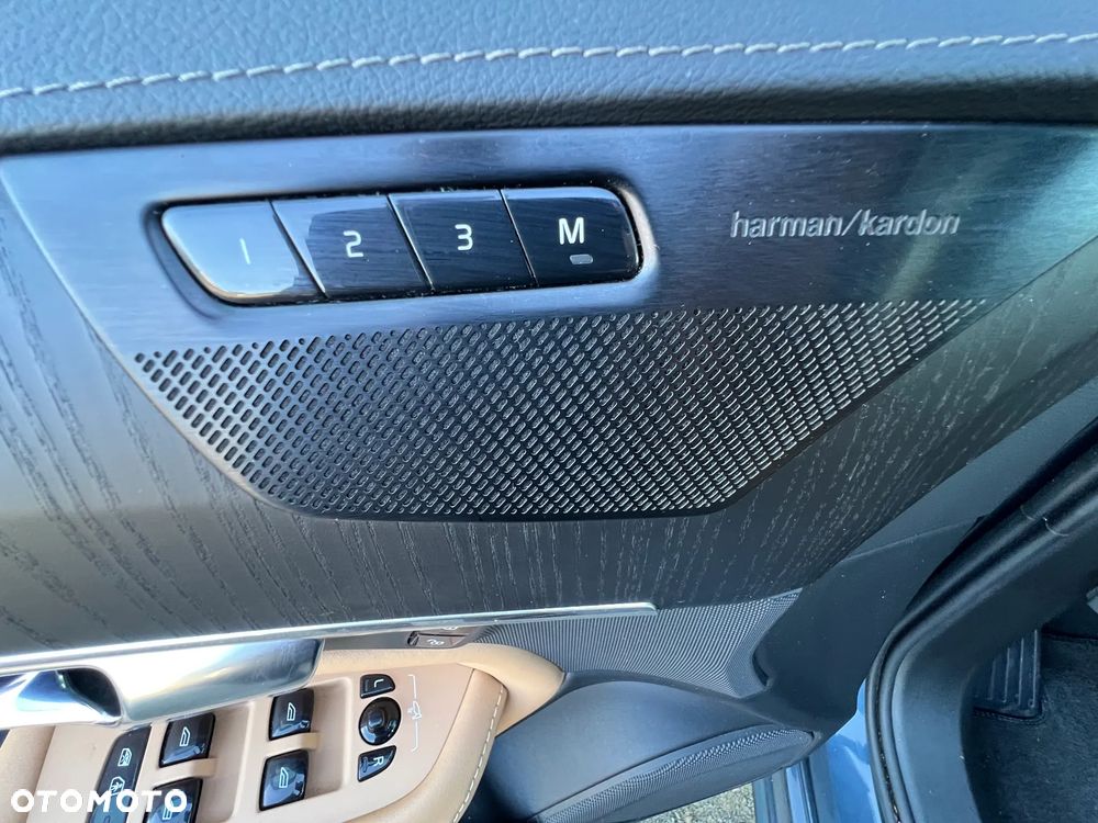 Volvo XC 90 B5 D AWD Plus Bright 7os - 19