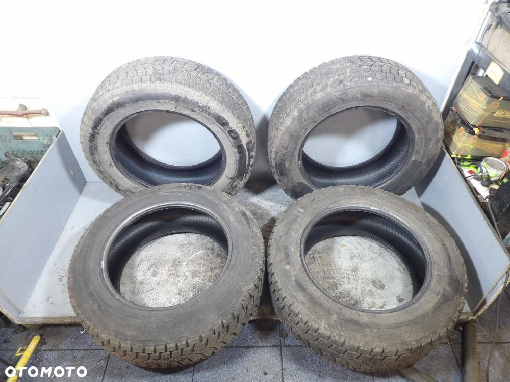 DODGE NITRO OPONA - 1