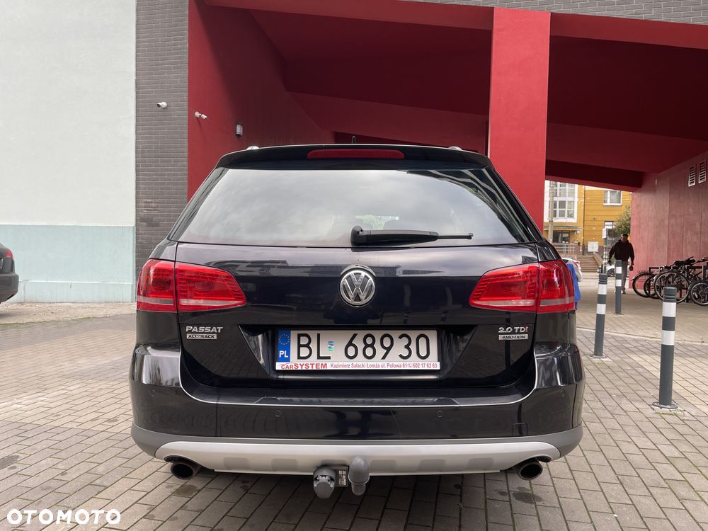 Volkswagen Passat 2.0 TDI Highline DSG - 8
