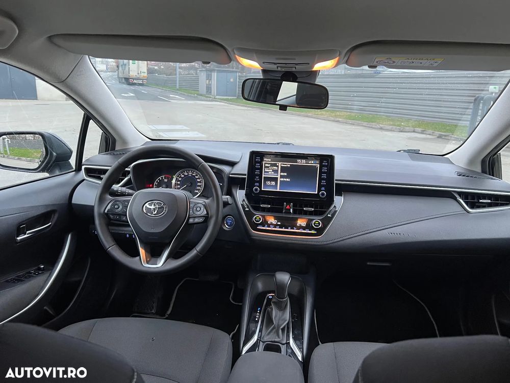 Toyota Corolla Sedan 1.8 HSD Dynamic - 6