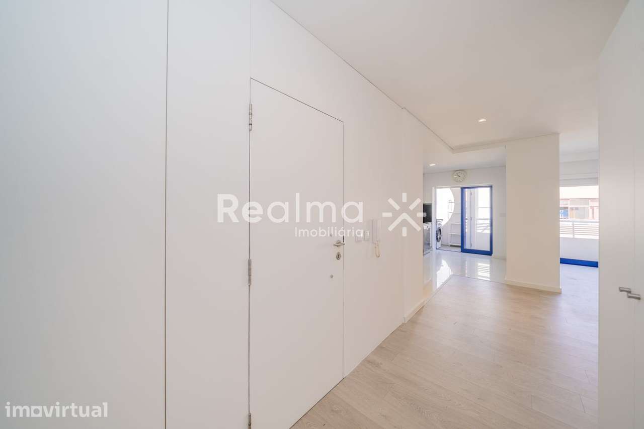 Apartamento T2 Renovado - S.José de S.Lazaro - Grande imagem: 3/37