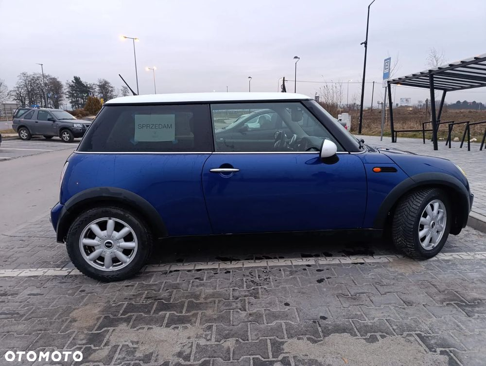 MINI ONE Standard - 3