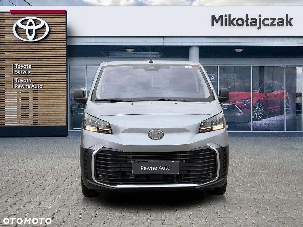 Toyota Proace Verso 2.2 D4-D Medium Business - 8