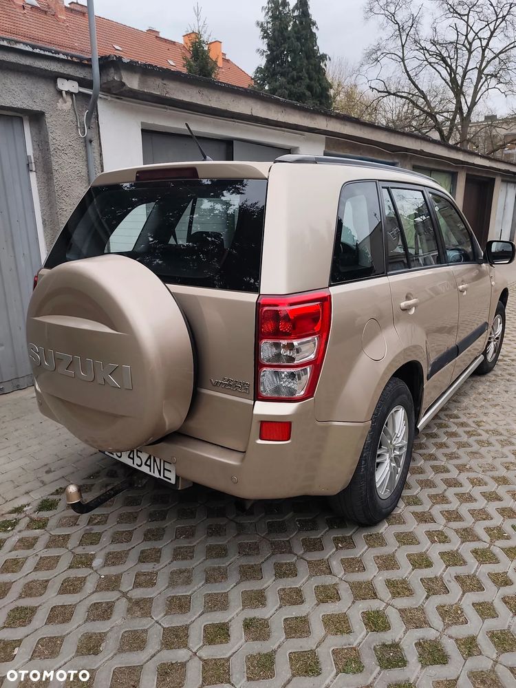 Suzuki Grand Vitara 1.9 DDiS - 4
