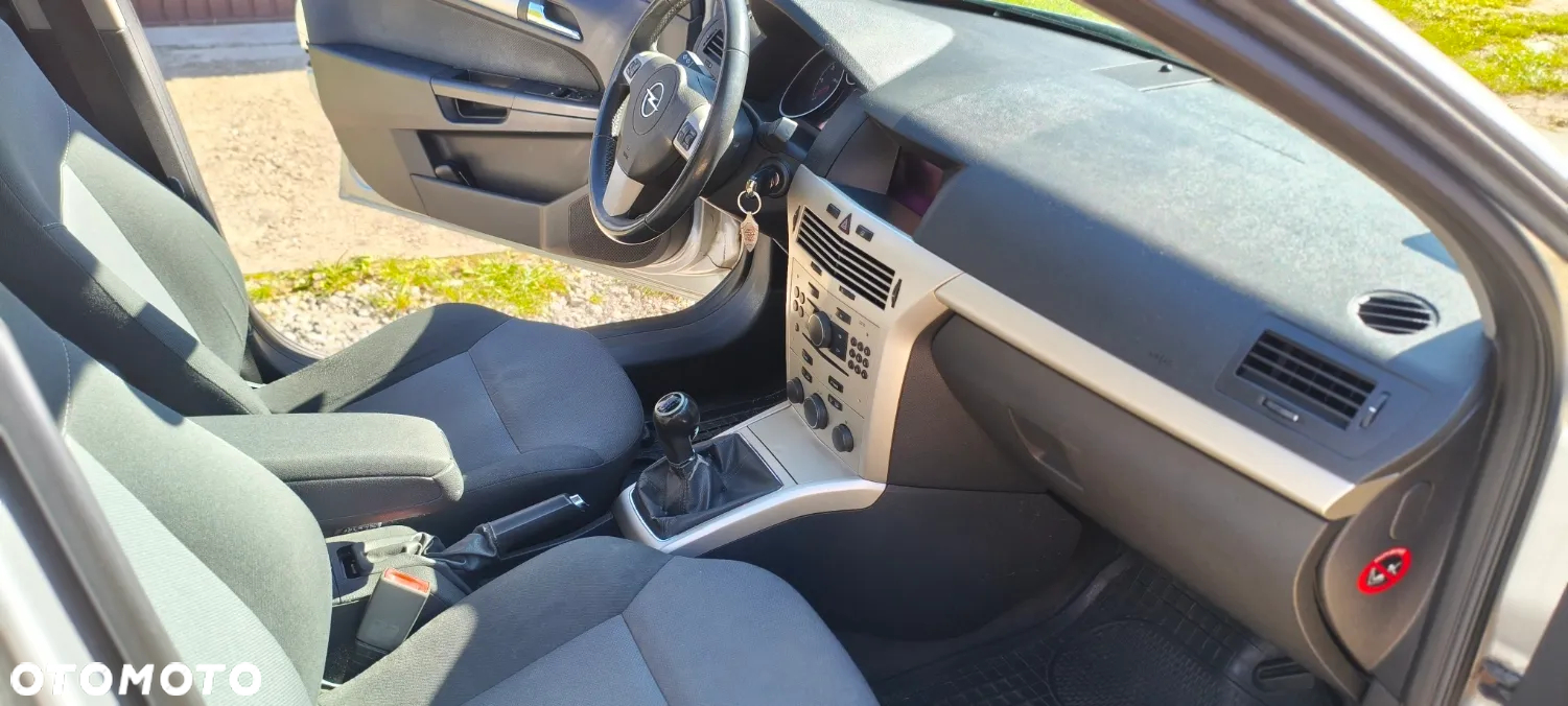 Opel Astra III 1.9 CDTI Enjoy - 8