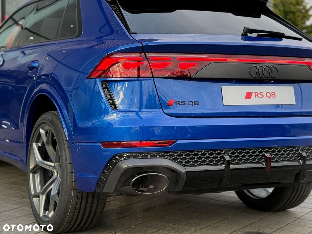 Audi RS Q8 - 9