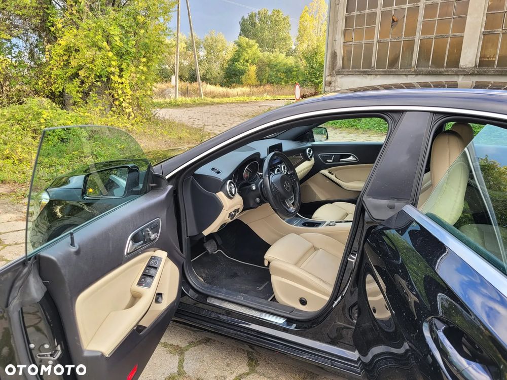 Mercedes-Benz CLA - 17