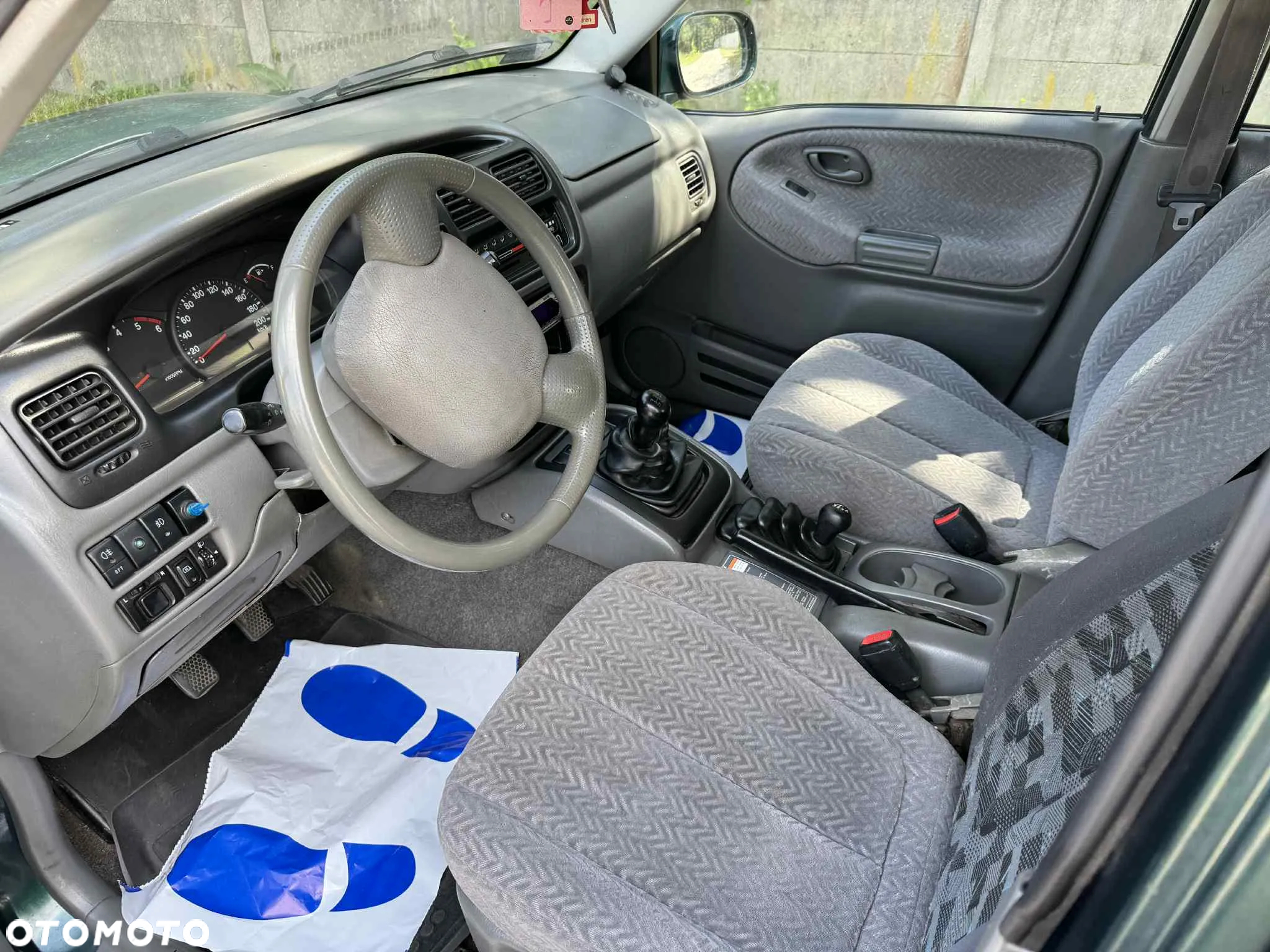 Suzuki Grand Vitara 2.0 TDi - 9