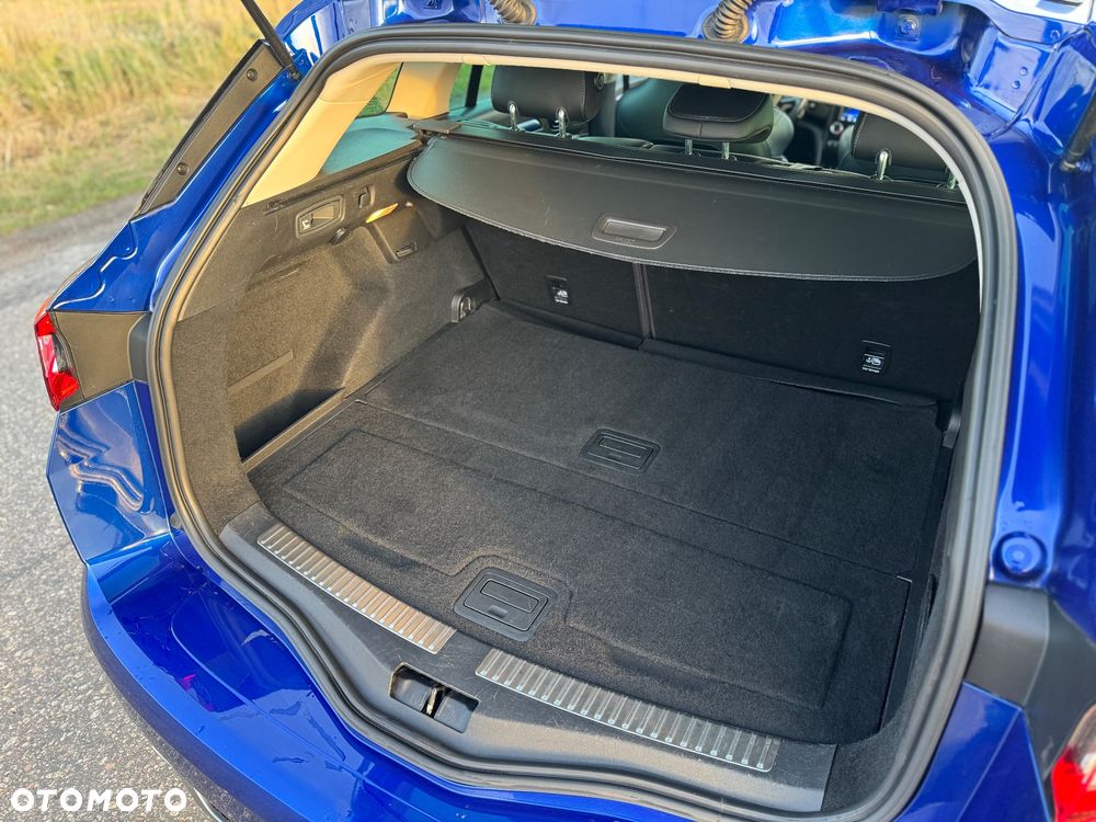 Renault Megane ENERGY dCi 165 EDC GT - 16