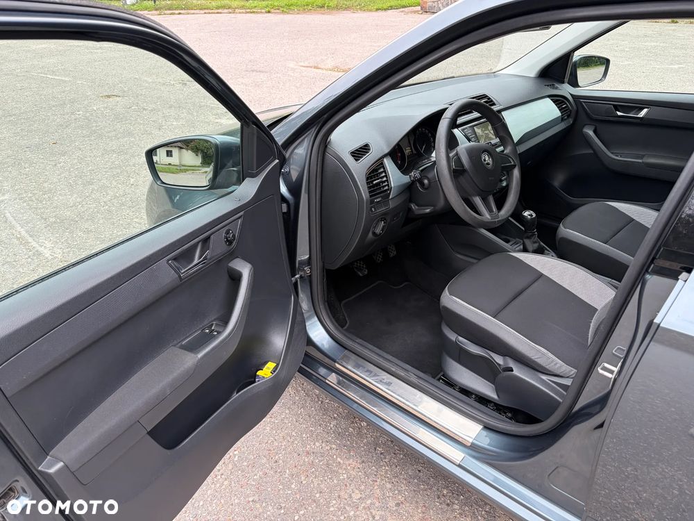 Skoda Fabia 1.0 Ambition - 7