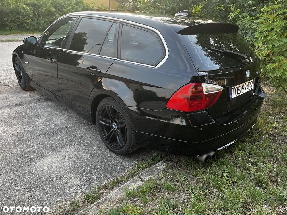 BMW Seria 3 325i - 8