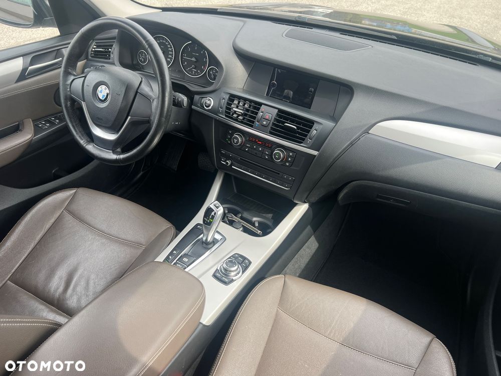 BMW X3 xDrive20d - 24