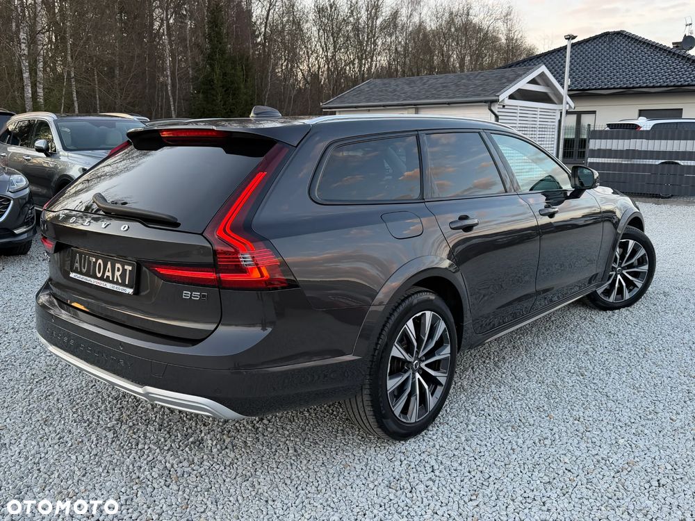 Volvo V90 Cross Country B5 D AWD Ultimate - 18