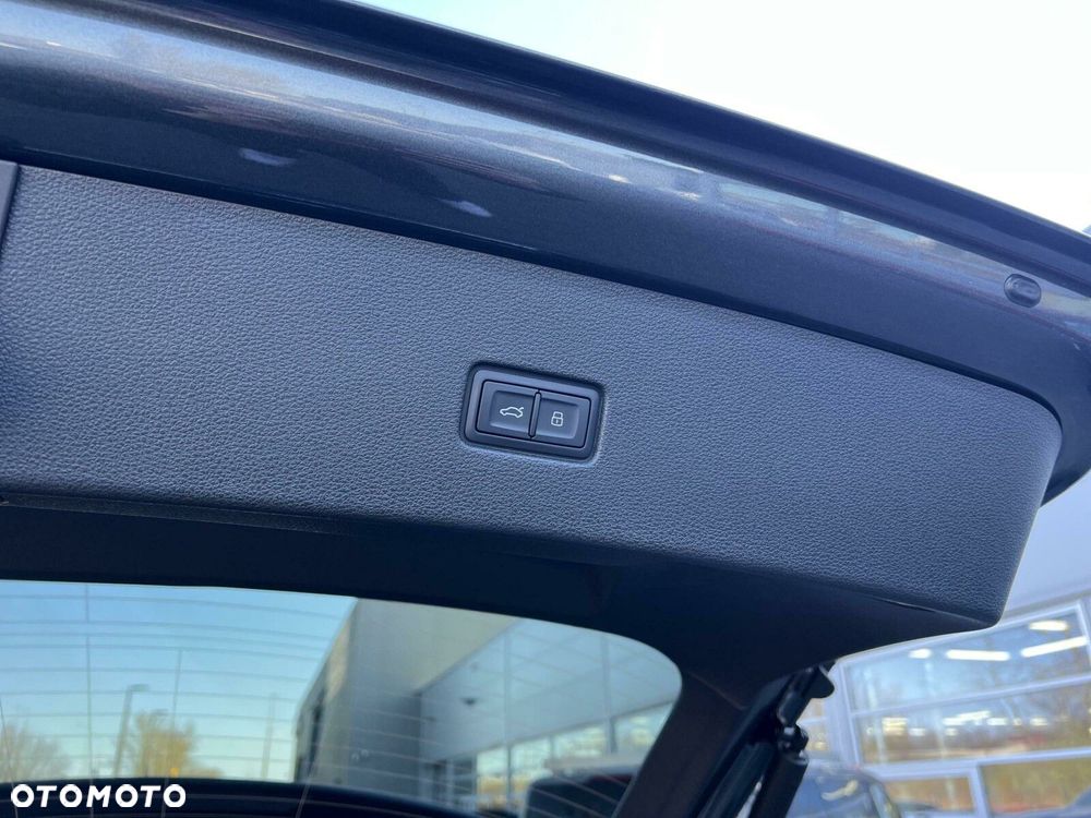 Audi Q8 TFSI e PHEV 360 kW Quattro Tiptronic - 21