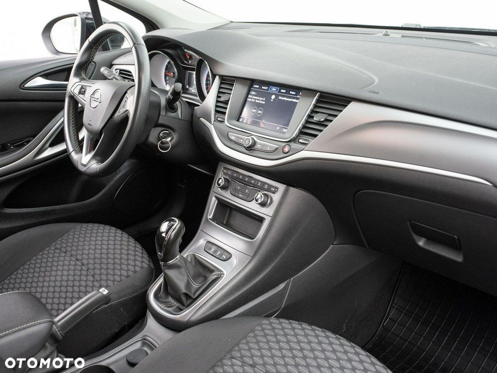 Opel Astra - 28