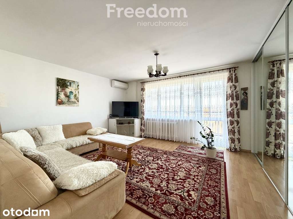 Trzypokojowe mieszkanie z balkonem w Szczecinku
