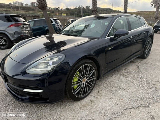 Porsche Panamera Sport Turismo - 2