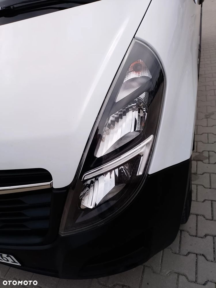 Opel Movano - 11