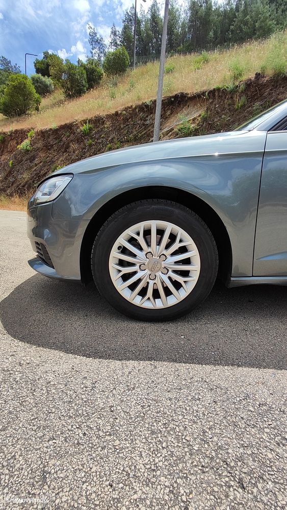 Audi A3 Sportback 1.6 TDI Sport - 6