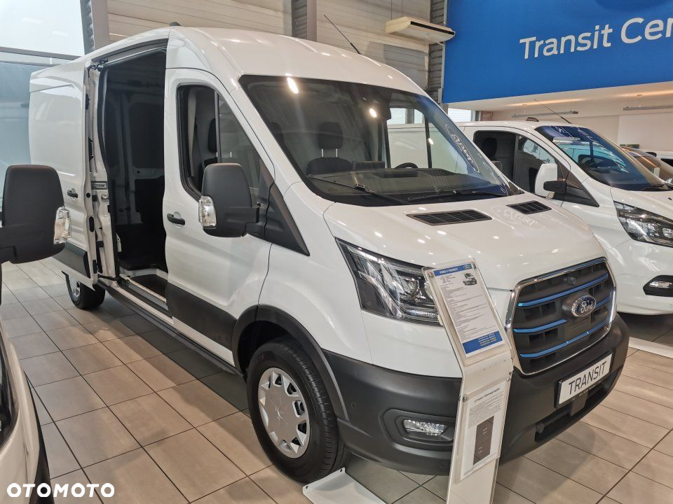 Ford E-Transit - 2