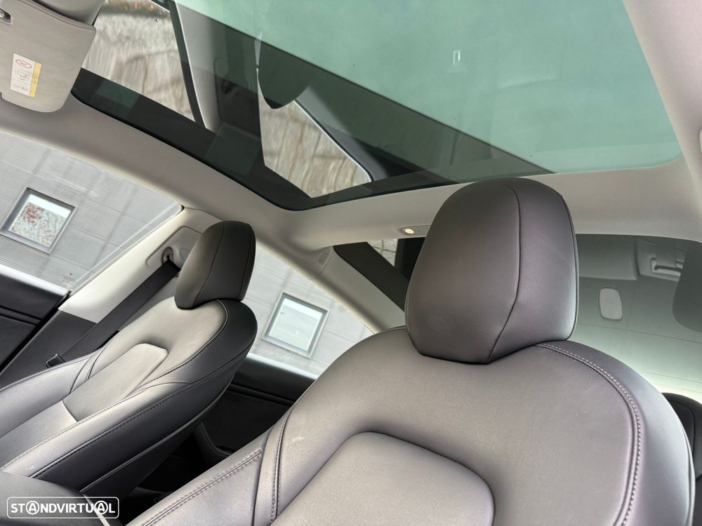 Tesla Model 3 Long-Range Dual Motor AWD - 15