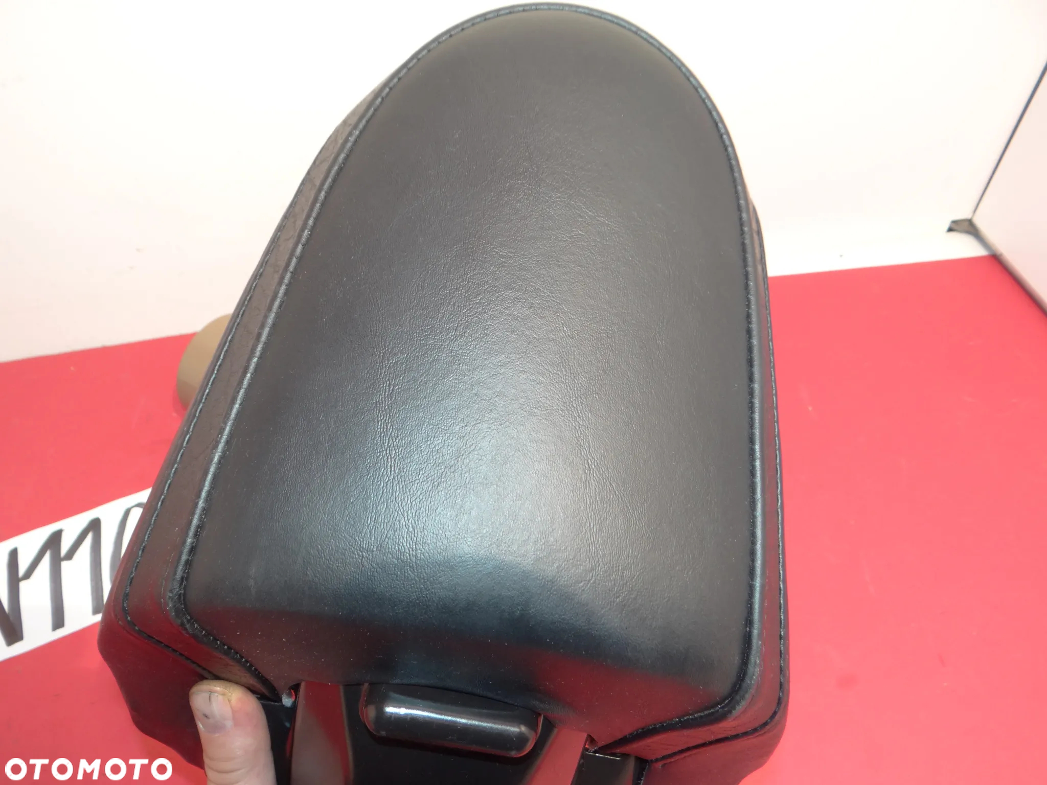 Harley Davidson V-Rod VRSCA SIEDZENIE PASAŻERA TYŁ 03-07r. NOWE  N110 - 7