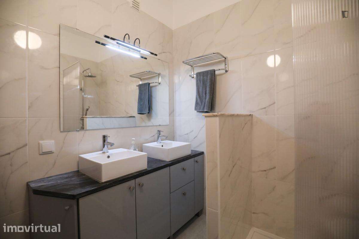 Quarto - localizado em Olaias Lisbon - Grande imagem: 5/38