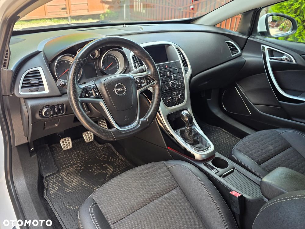 Opel Astra 1.4 Turbo ecoFLEX Start/Stop Innovation - 2