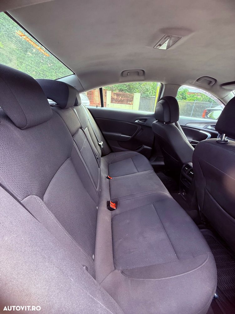 Opel Insignia 2.0 CDTI - 7