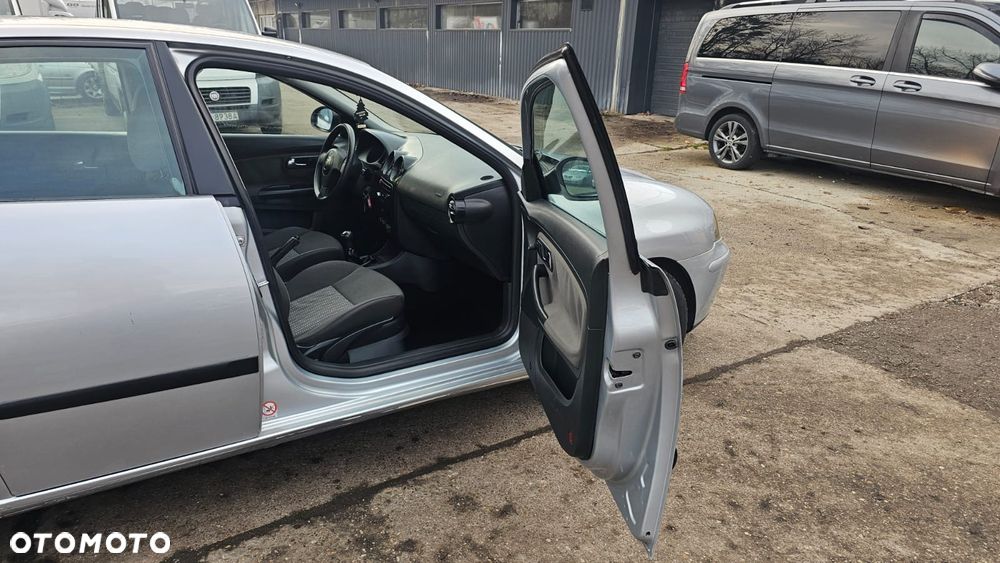 Seat Ibiza 1.4 16V Reference - 7