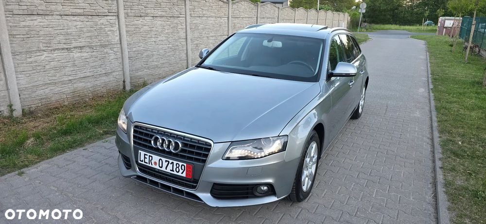 Audi A4 Avant - 1