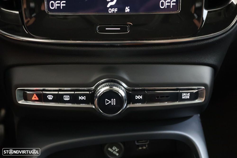 Volvo XC 40 1.5 T4 PHEV Inscription Expression - 37