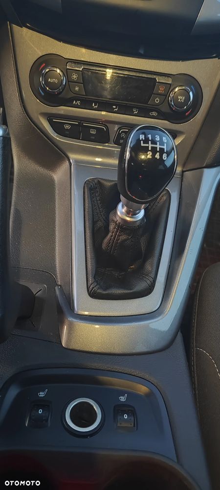 Ford Focus 1.0 EcoBoost Gold X (Trend) - 7