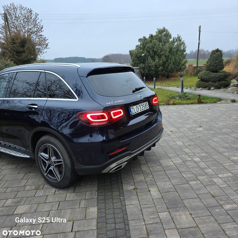 Mercedes-Benz GLC 200 d 4-Matic Business Edition - 3